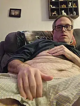 Smallone327 online show from 11/08/25, 06:35