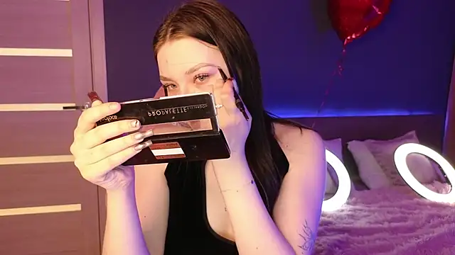 milliedoll online show from 03/06/25, 07:57