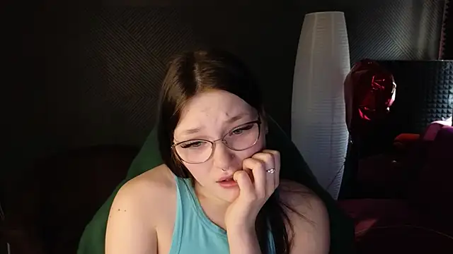 milliedoll online show from 03/15/25, 08:04