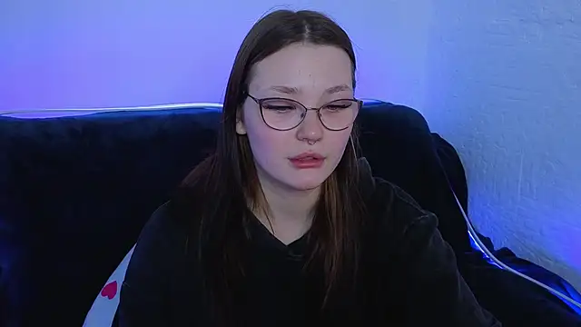 milliedoll online show from 10/01/25, 08:31