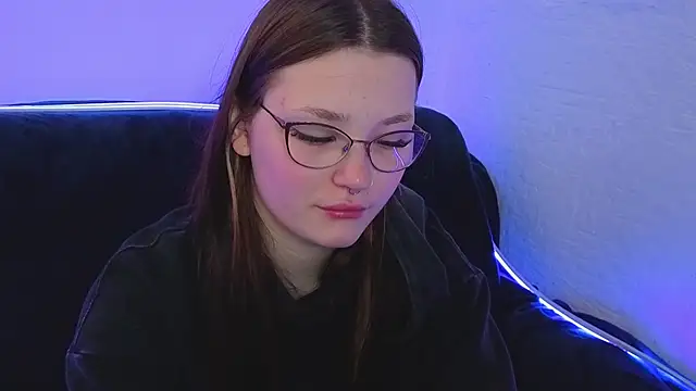 milliedoll online show from 10/02/25, 03:13