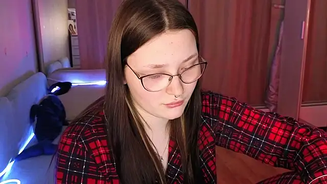 milliedoll online show from 03/03/26, 01:39