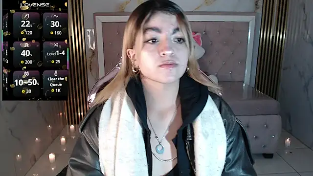 Snapshot of lili_conor_s chatting on 09/13/25, 03:50 lili conor s online show from 09/13/25, 03:50