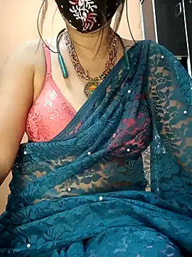 Snapshot of IND9876 chatting on 03/08/25, 01:47 IND9876 online show from 03/08/25, 01:47