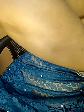 Snapshot of IND9876 chatting on 03/16/25, 08:32 IND9876 online show from 03/16/25, 08:32