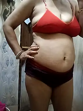 Snapshot of IND9876 chatting on 03/17/25, 05:23 IND9876 online show from 03/17/25, 05:23