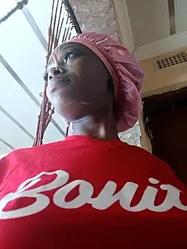 xxTatiannaxx online show from 12/15/25, 06:39