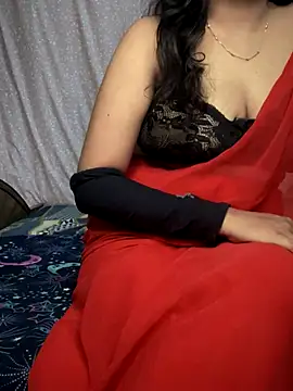 Snapshot of Mahi-Rahul chatting on 11/03/25, 08:37 Mahi-Rahul online show from 11/03/25, 08:37