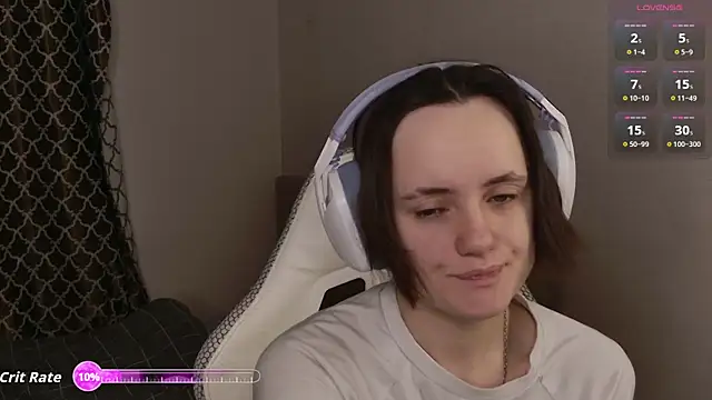 Luna Loveee online show from 03/25/26, 04:07