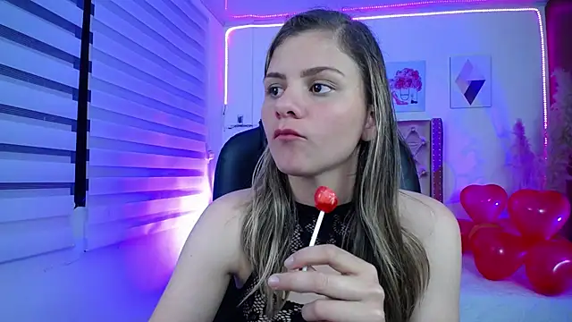 Snapshot of ValeAmayaa chatting on 02/21/25, 10:37 ValeAmayaa online show from 02/21/25, 10:37