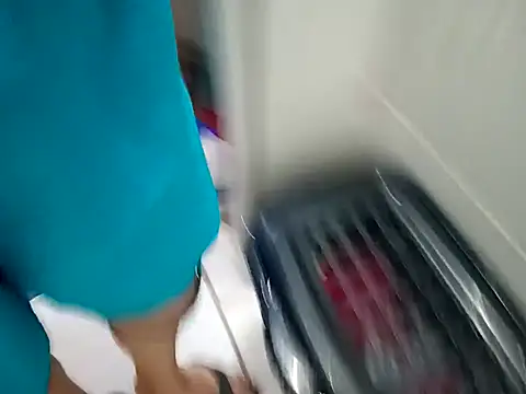 magrinhogostoso696 online show from 10/27/25, 01:42