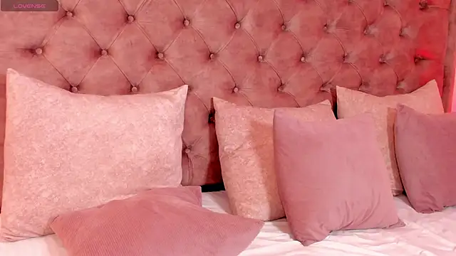 regina noctixx online show from 11/09/25, 05:17