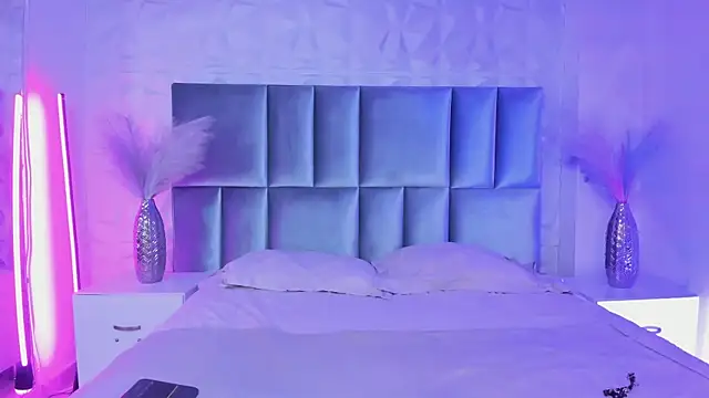 Selene bennet online show from 03/25/26, 03:34