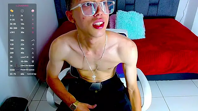 skinny bigcock02 online show from 10/31/25, 08:54