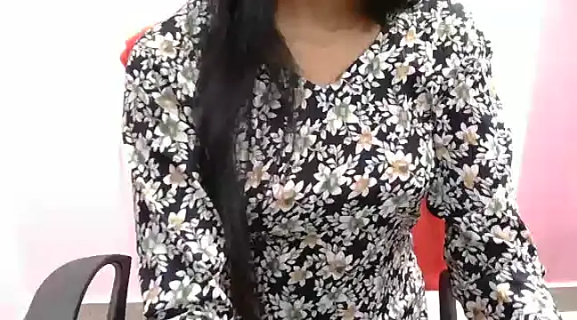 Cute Pihu01 online show from 02/25/25, 07:36