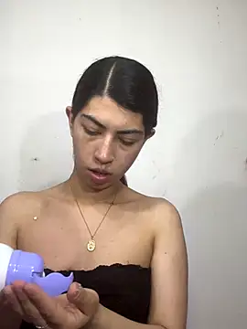 Cassie bloom online show from 09/26/25, 11:20