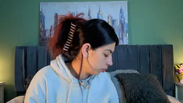 Cassie bloom online show from 03/27/26, 08:26