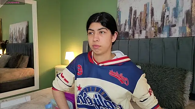 Cassie bloom online show from 04/07/26, 03:18