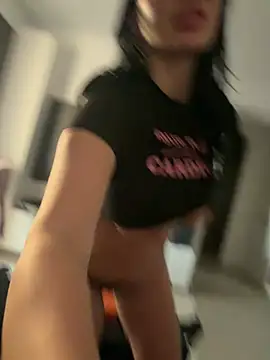 Mia Splash online show from 03/12/26, 03:51