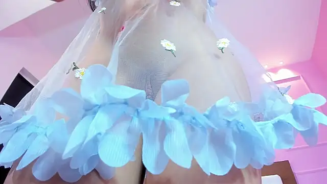 SOPHIATRISTA online show from 11/12/25, 12:38