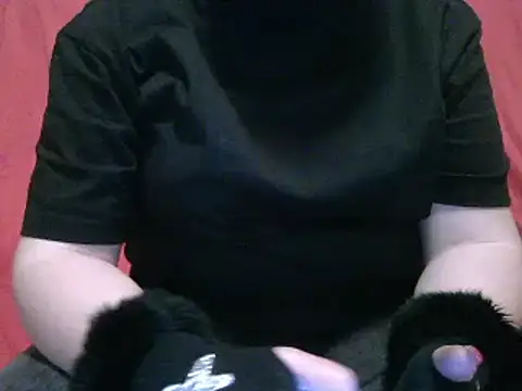 Snapshot of BibicaBibica1 chatting on 03/08/25, 04:06 BibicaBibica1 online show from 03/08/25, 04:06