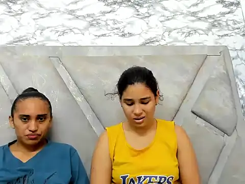 ElizaAndQuisha online show from 10/02/25, 12:56