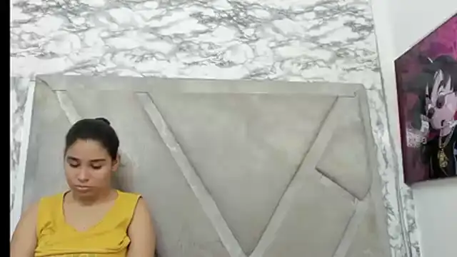 ElizaAndQuisha online show from 10/10/25, 01:10