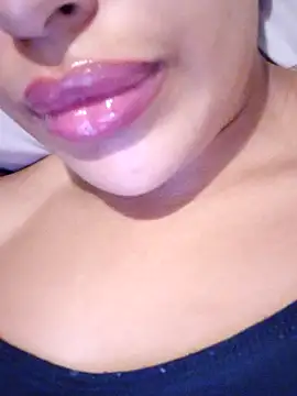 Sexlove1xo online show from 10/16/25, 03:46