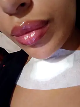 Sexlove1xo online show from 10/25/25, 12:29