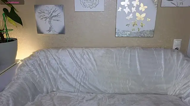 mylady xenia online show from 03/29/26, 06:19