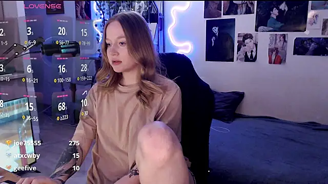 lissallor  online show from 03/01/25, 06:13