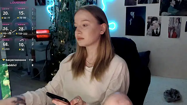 lissallor  online show from 03/05/25, 12:33