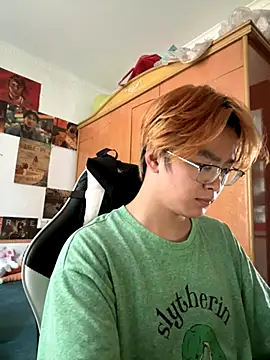 Anson0722 online show from 10/02/25, 09:27