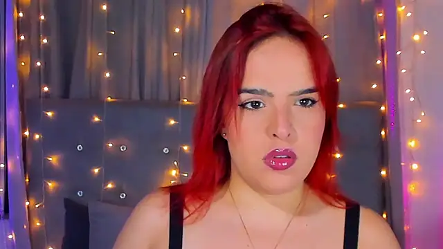 Snapshot of Anaroussew02 chatting on 03/03/25, 02:15 Anaroussew02 online show from 03/03/25, 02:15