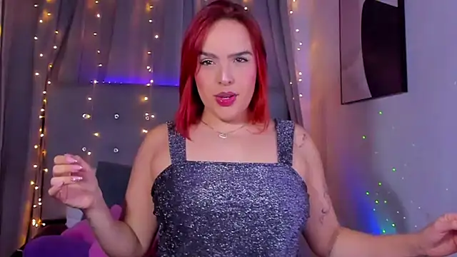 Snapshot of Anaroussew02 chatting on 09/26/25, 03:21 Anaroussew02 online show from 09/26/25, 03:21