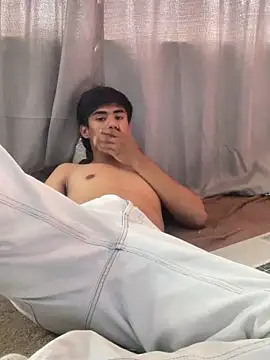 Erickhotddjots online show from 04/10/26, 09:08