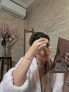 Bella Posh online show from 02/11/26, 07:46