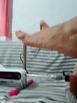 Ramona870 online show from 10/17/25, 10:40