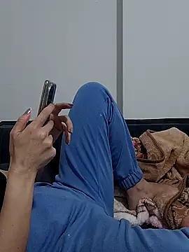 BUSE8821 online show from 10/30/25, 08:53