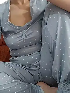 BUSE8821 online show from 11/28/25, 07:55