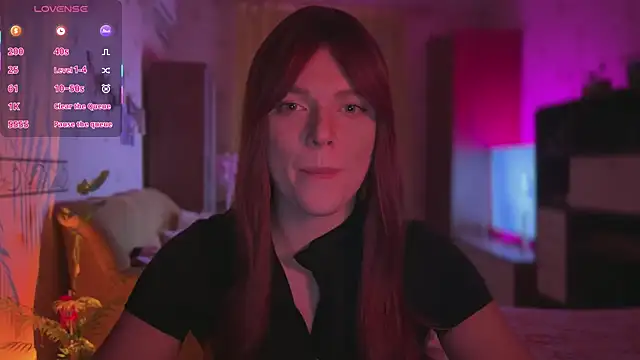 CherryRed Girl online show from 03/11/26, 09:32