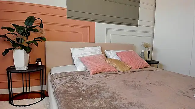 Snapshot of _BunnyDollStella_ chatting on 02/26/25, 07:31  BunnyDollStella  online show from 02/26/25, 07:31