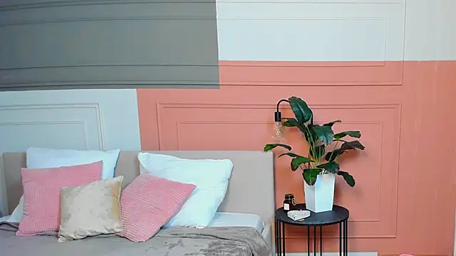 Snapshot of _BunnyDollStella_ chatting on 03/11/25, 12:54  BunnyDollStella  online show from 03/11/25, 12:54