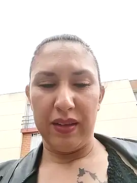 Megan-01- online show from 03/10/25, 06:23