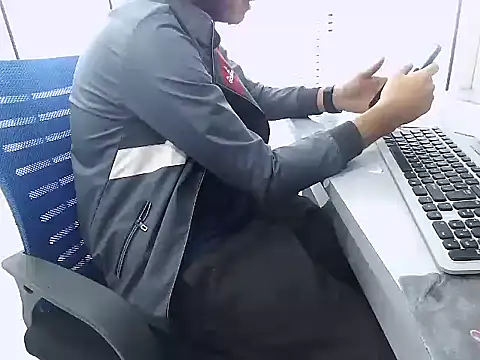 rahulkajuuu0909 online show from 12/16/25, 08:52