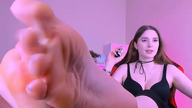 hazel sullivan online show from 10/02/25, 12:23