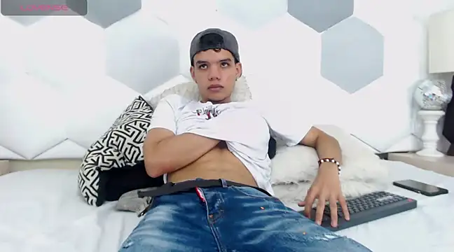 Axel Forte online show from 02/26/25, 12:58