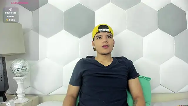 Axel Forte online show from 09/29/25, 01:05