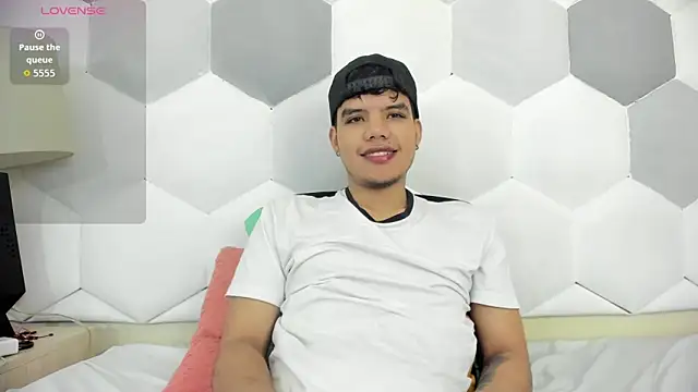 Axel Forte online show from 10/21/25, 01:12