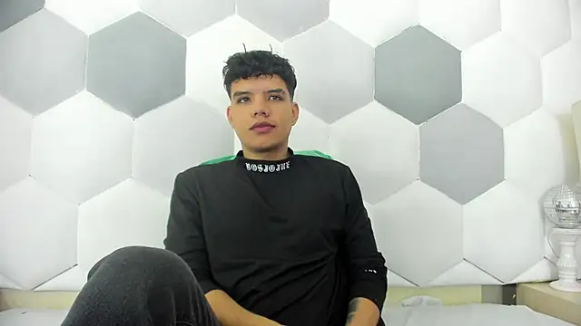 Axel Forte online show from 11/14/25, 01:54